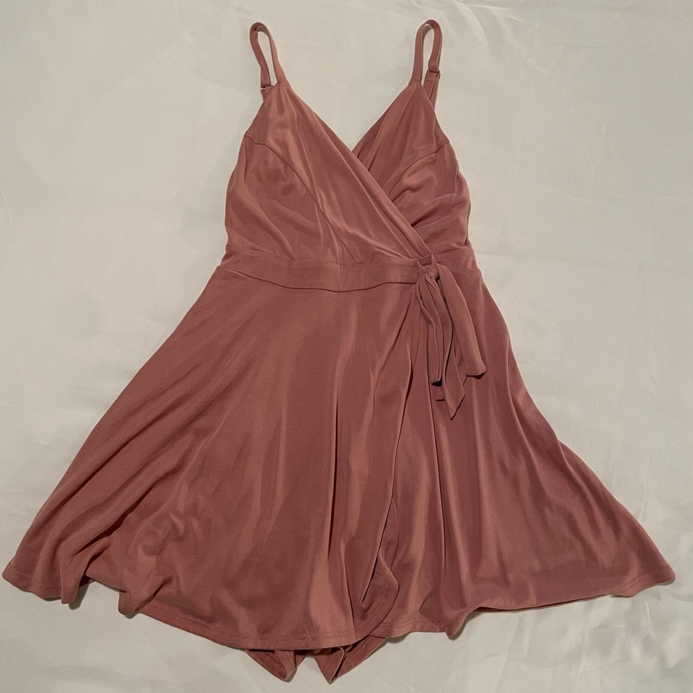 Kimchi Blue XS pink romper